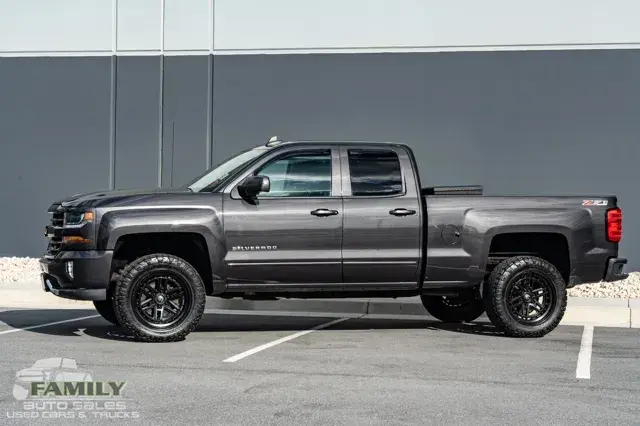 2016 Chevrolet Silverado 1500 LT - 4