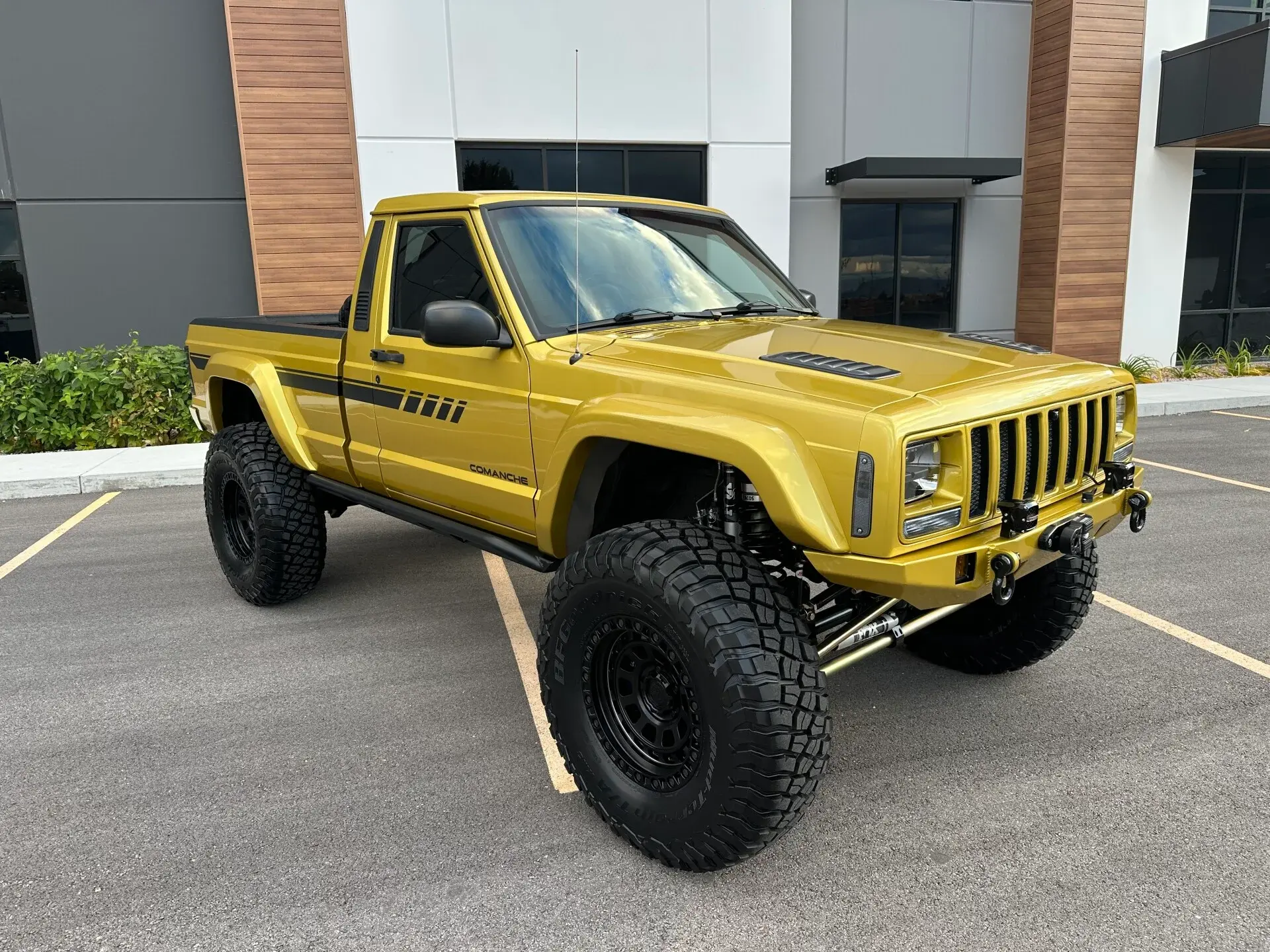 LS-Powered 1989 Jeep Comanche Pioneer Restomod - 5
