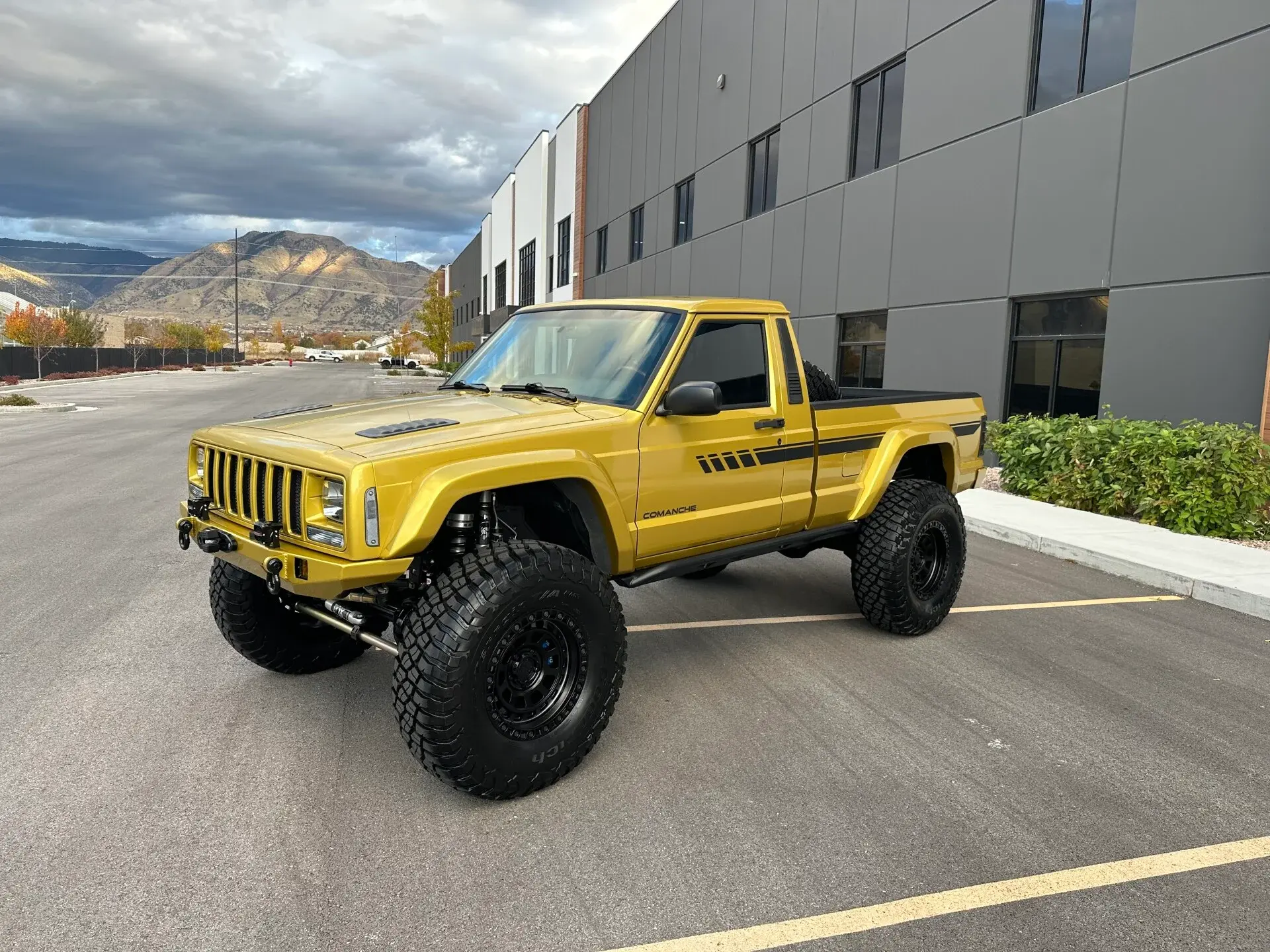 LS-Powered 1989 Jeep Comanche Pioneer Restomod