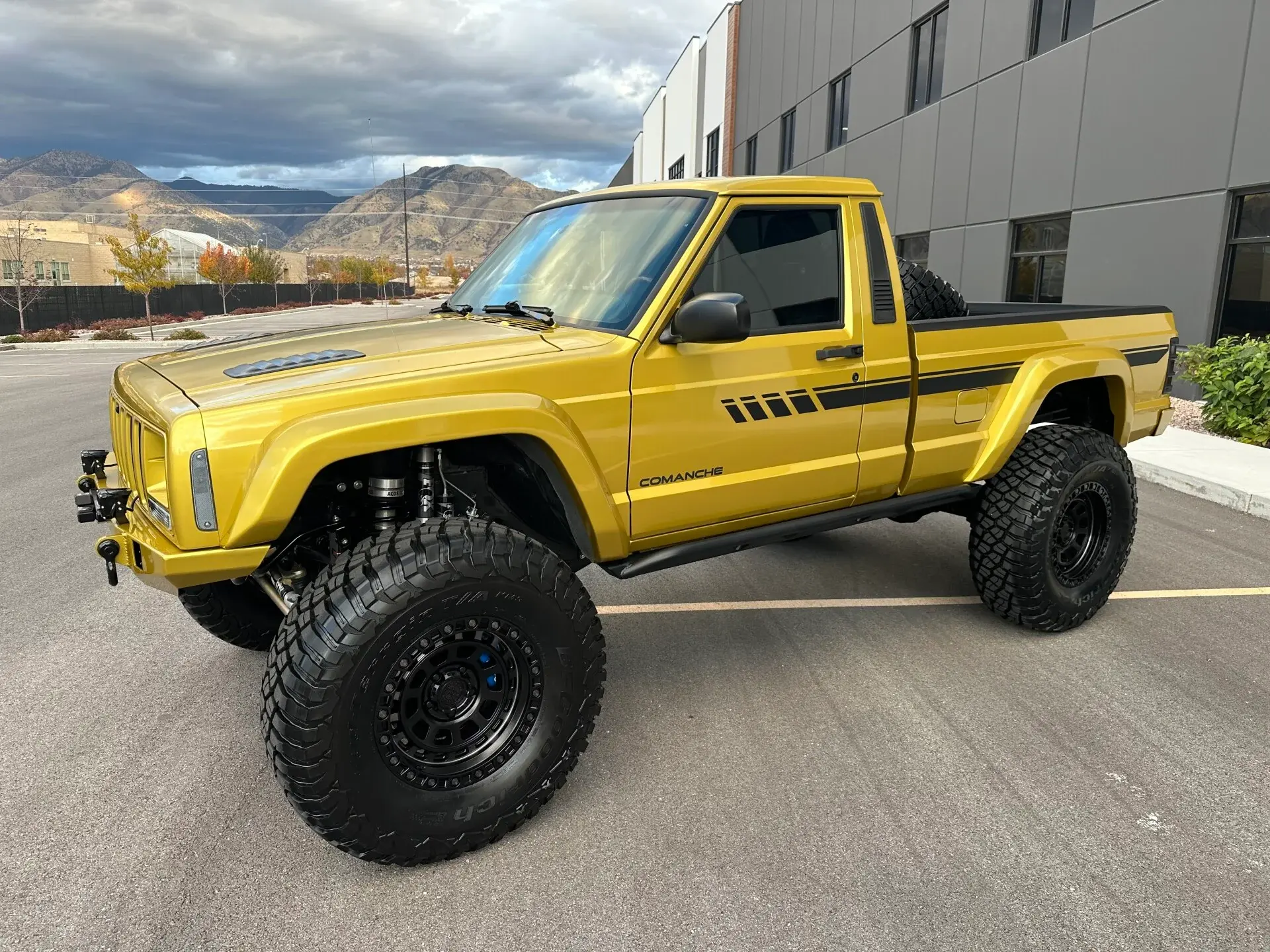 LS-Powered 1989 Jeep Comanche Pioneer Restomod