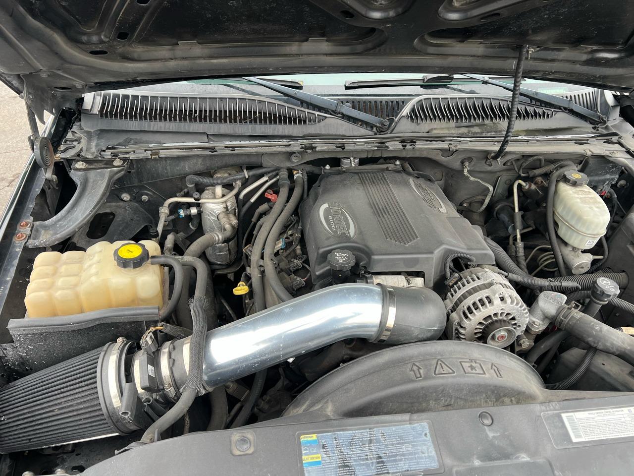 2003 Chevrolet Suburban 2500 LT