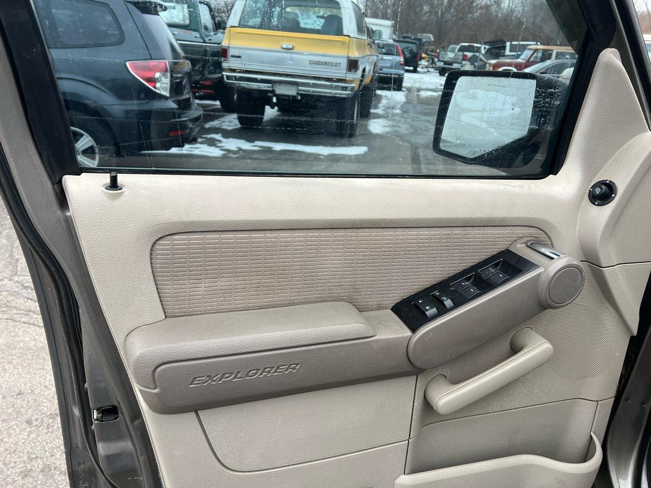 2007 Ford Explorer Sport Trac XLT