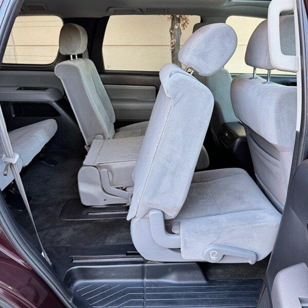 2016 Toyota Sequoia SR5