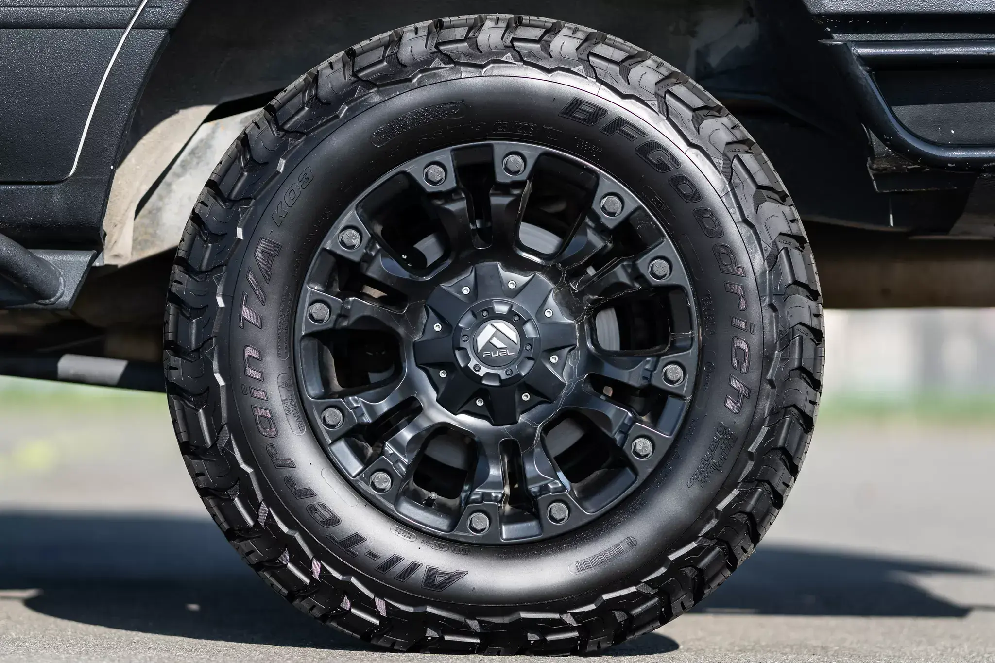 Modified 2000 Toyota Land Cruiser