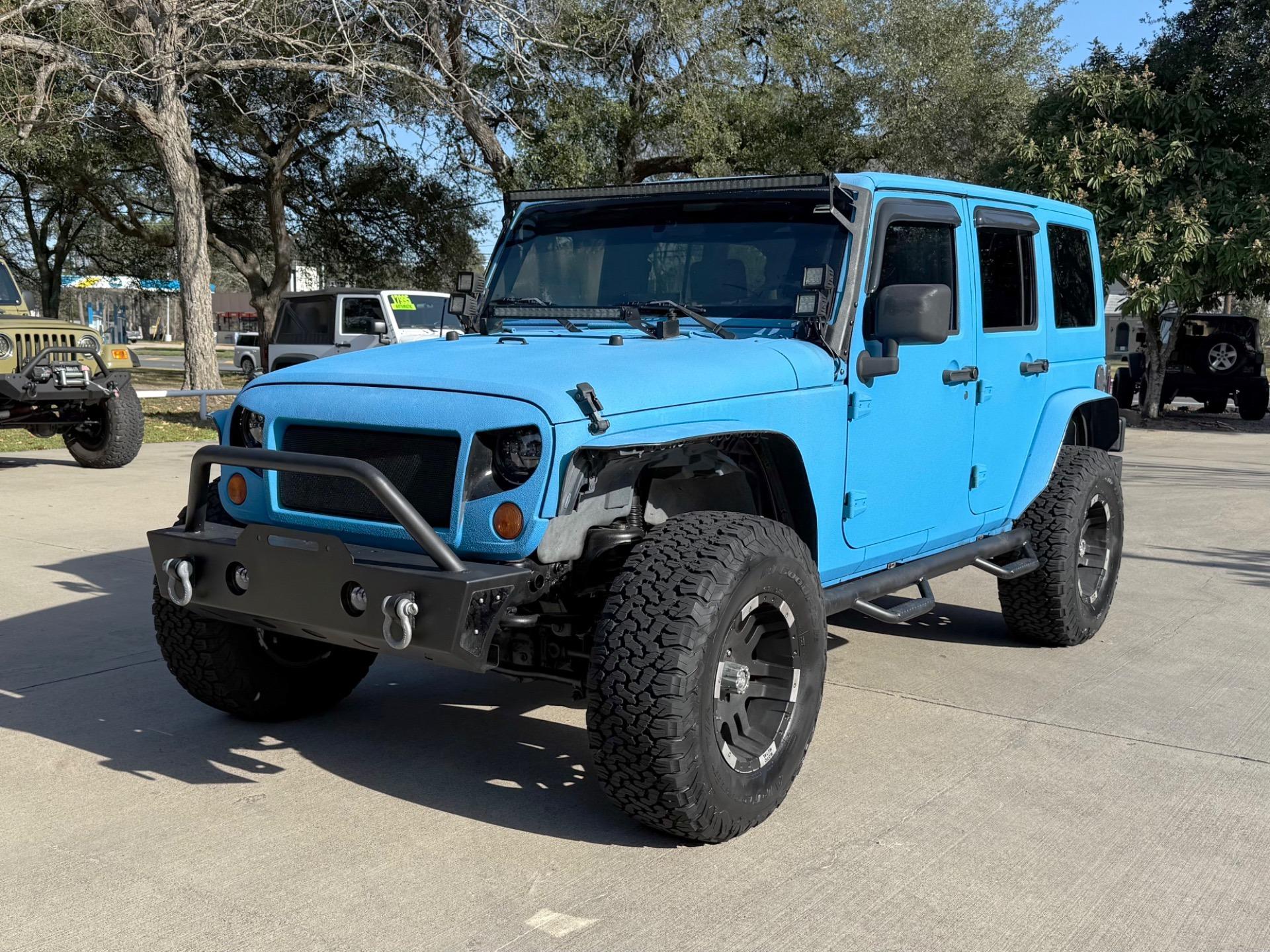 2007 Jeep Wrangler Unlimited Sahara - 3
