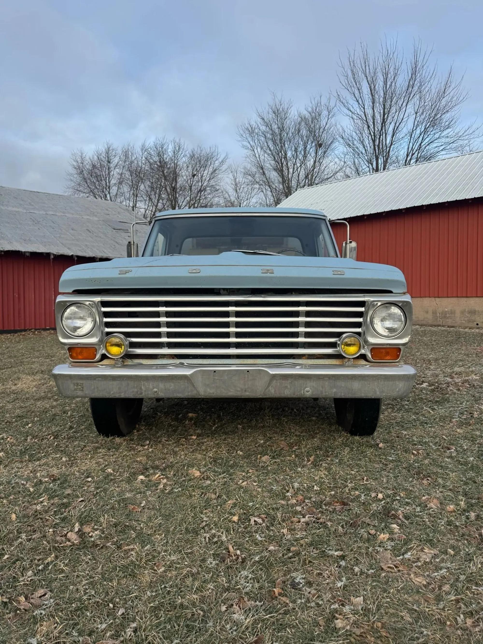 1967 Ford F-100