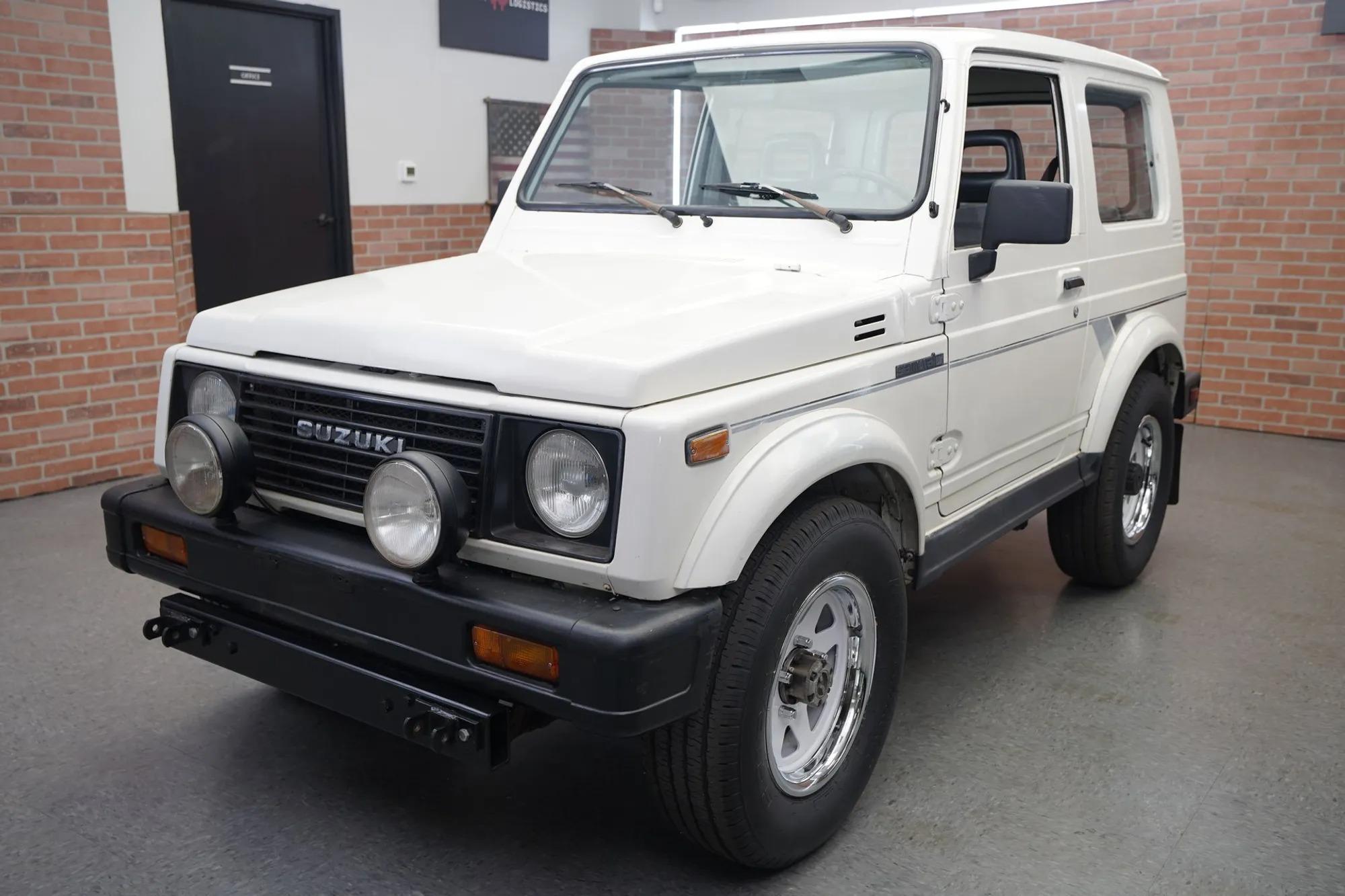  Suzuki Samurai