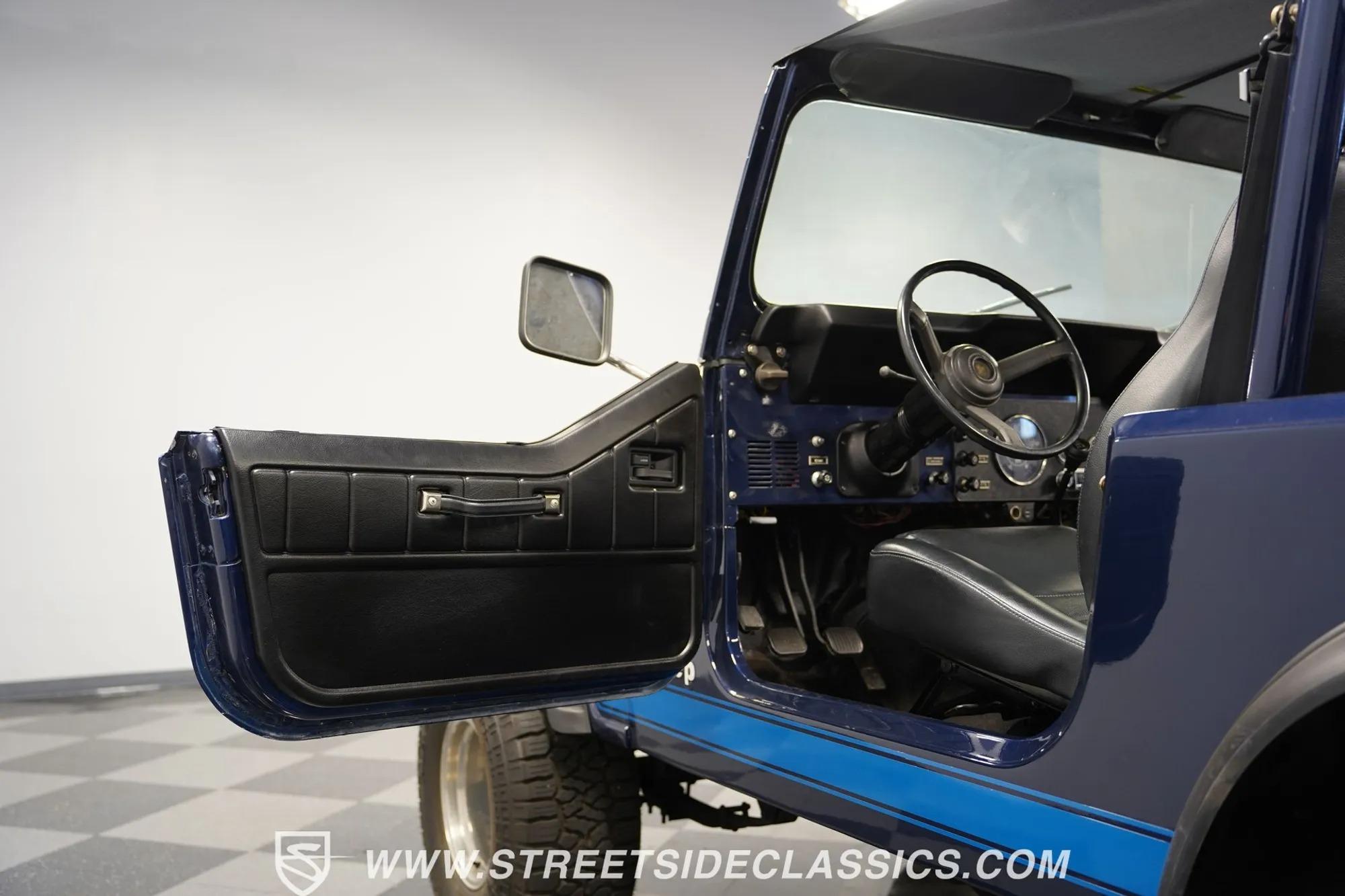 1985 Jeep CJ7 Renegade Tribute