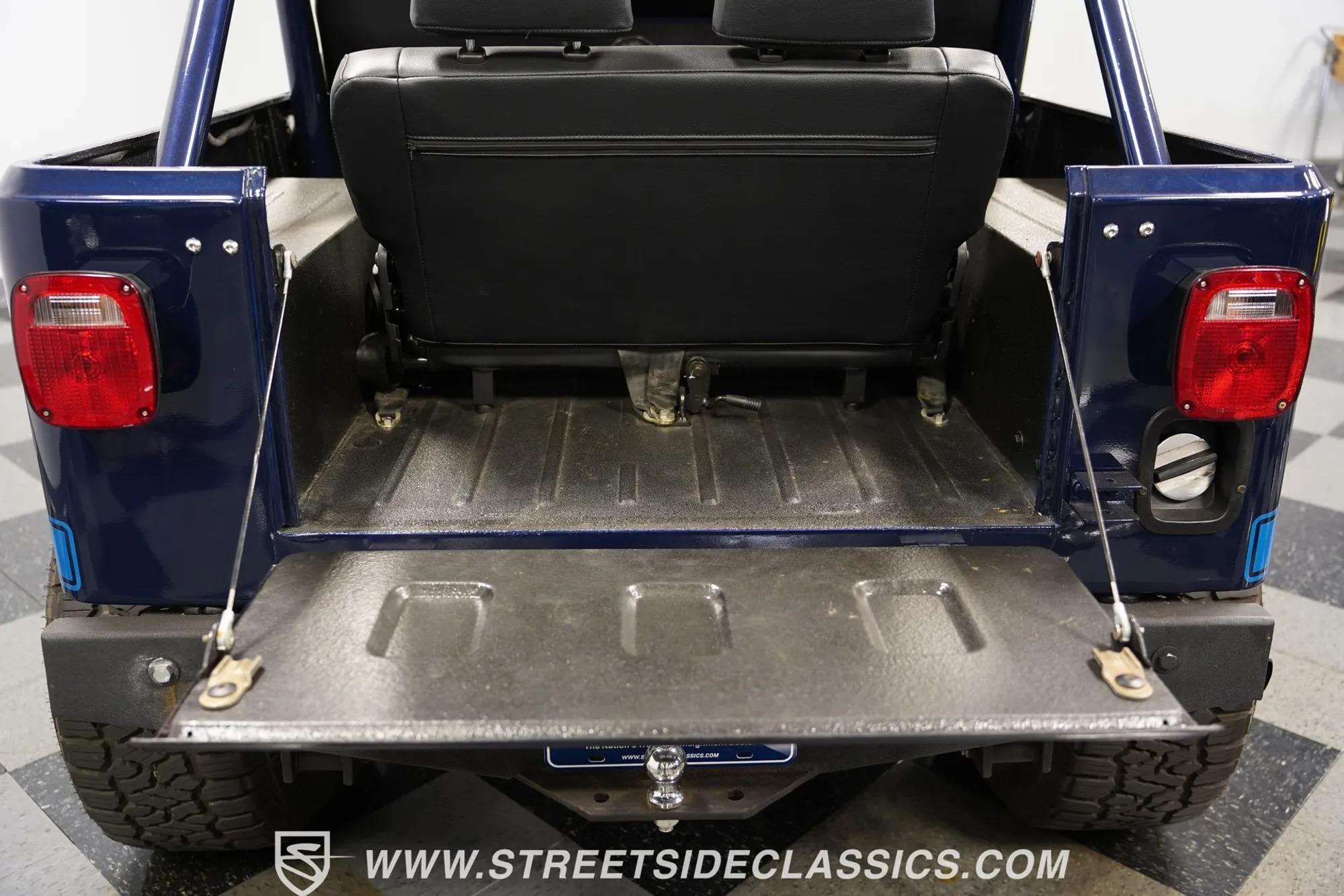 1985 Jeep CJ7 Renegade Tribute