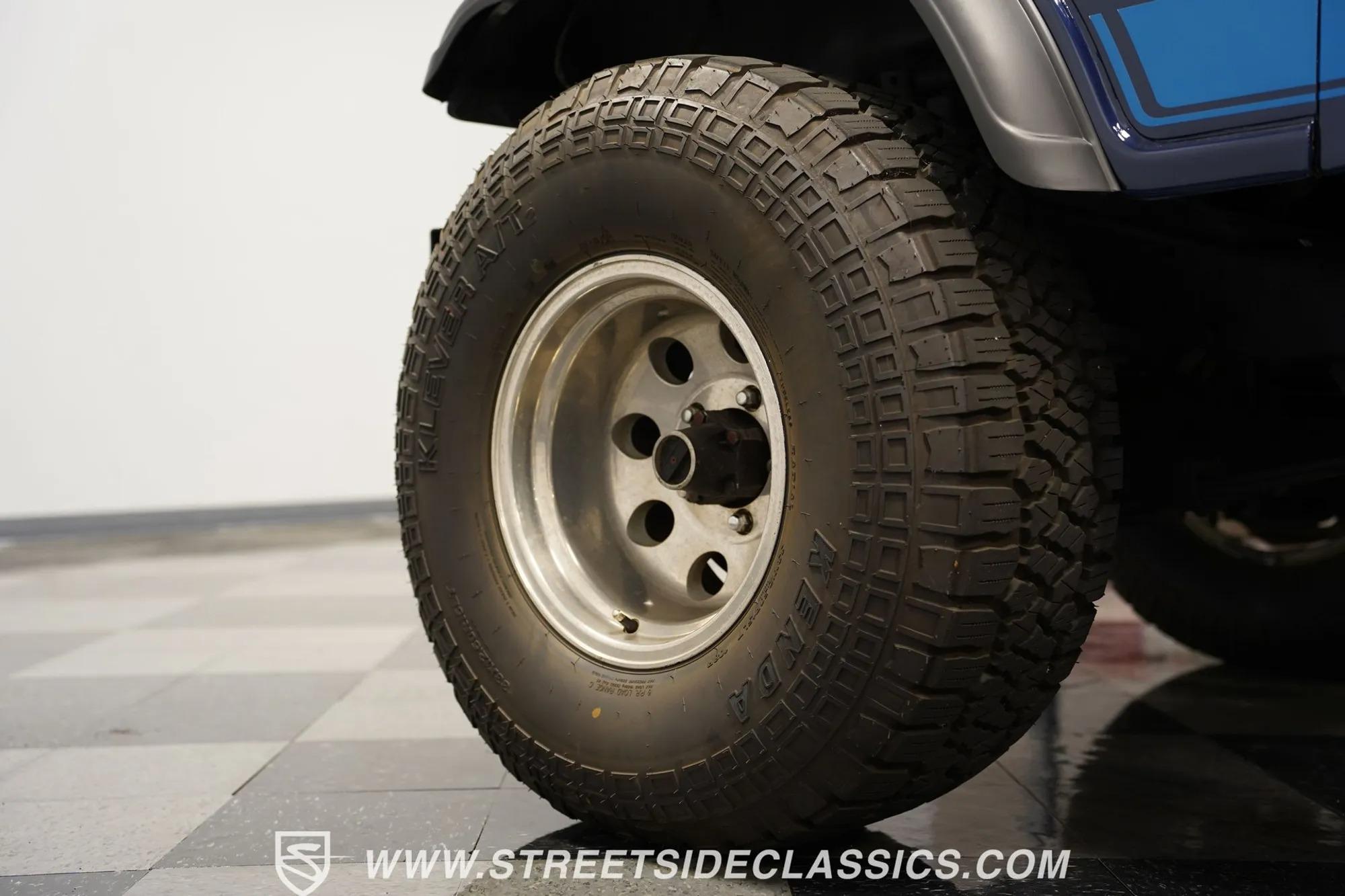 1985 Jeep CJ7 Renegade Tribute