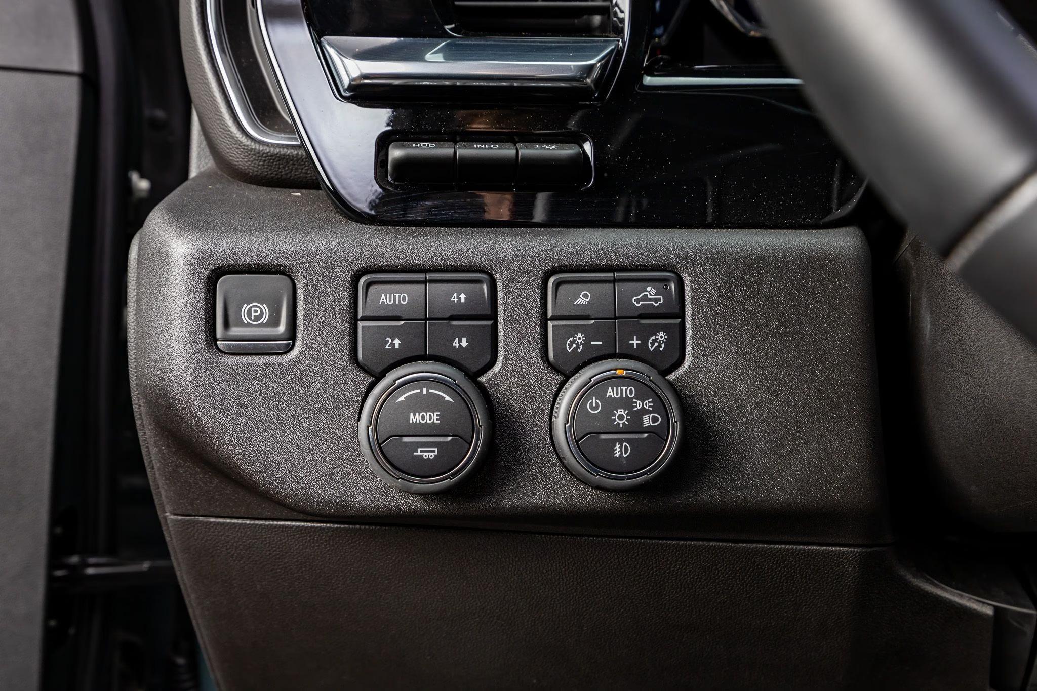 2025 Chevrolet Silverado 3500HD LTZ