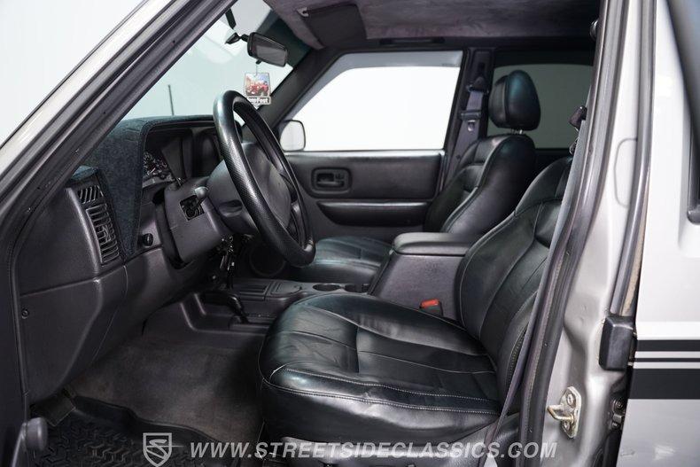 2000 Jeep Cherokee Sport 4X4