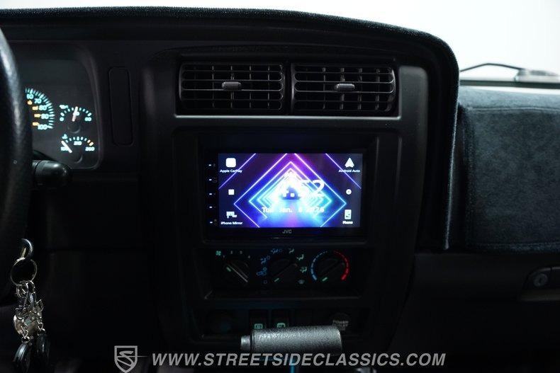 2000 Jeep Cherokee Sport 4X4