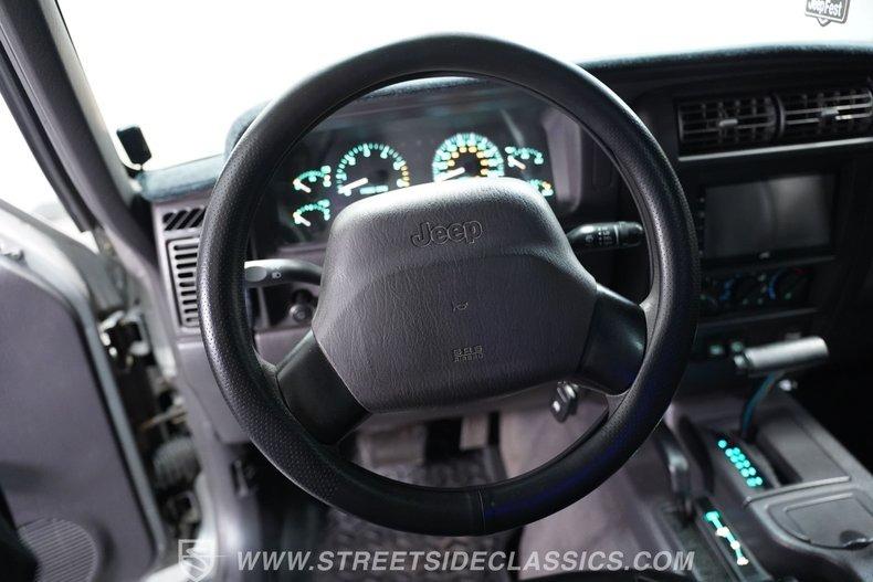 2000 Jeep Cherokee Sport 4X4