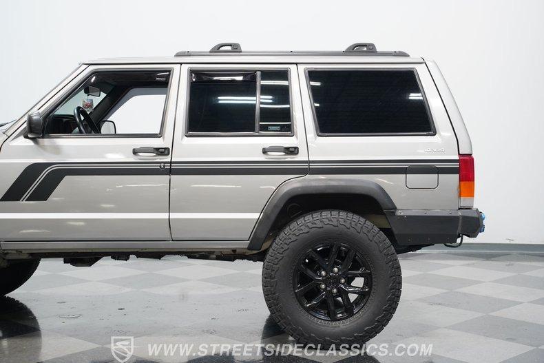 2000 Jeep Cherokee Sport 4X4