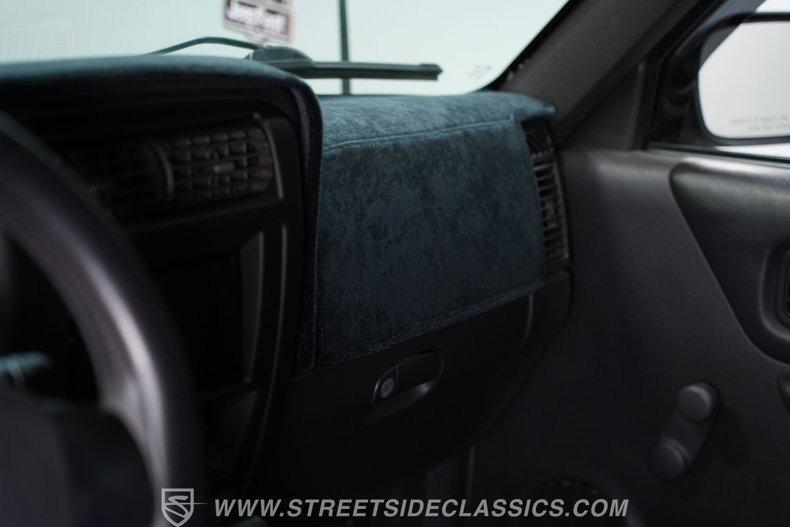 2000 Jeep Cherokee Sport 4X4