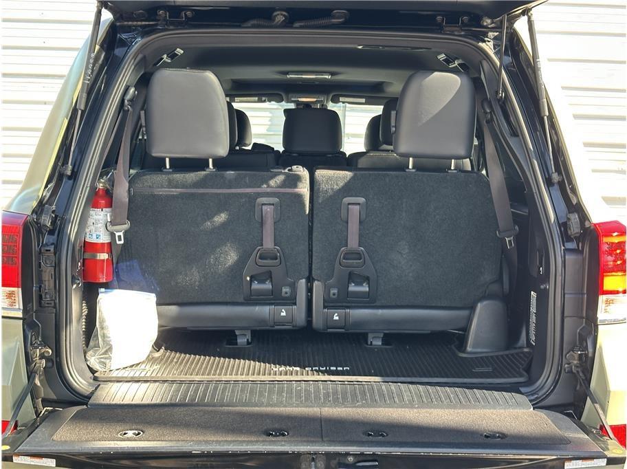 2021 Toyota Land Cruiser Heritage Edition