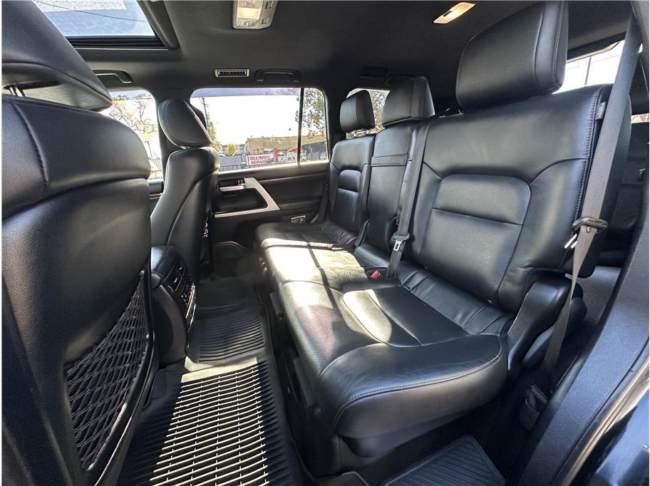 2021 Toyota Land Cruiser Heritage Edition