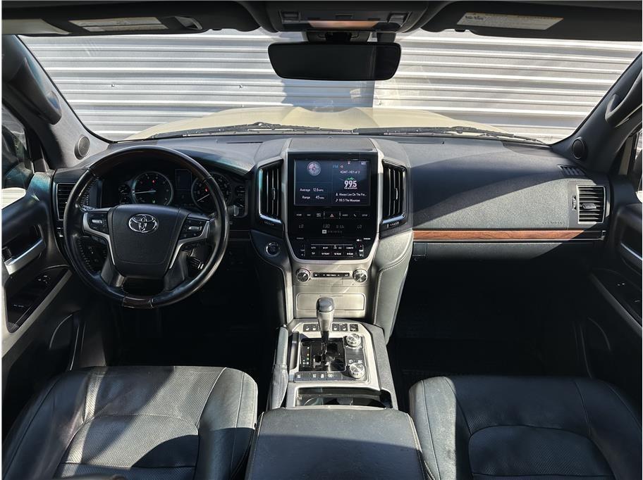 2021 Toyota Land Cruiser Heritage Edition