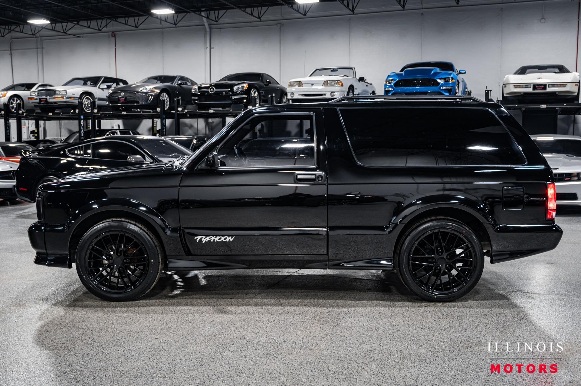 1992 GMC Typhoon - 2