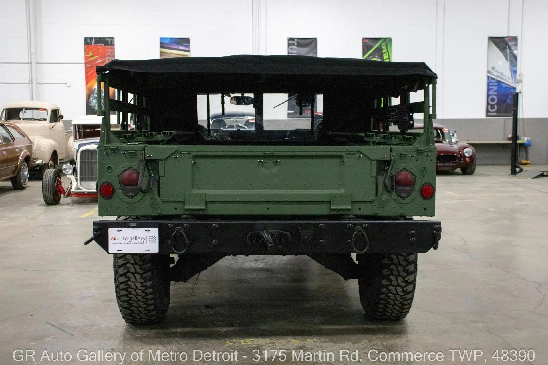 2001 AM General Humvee