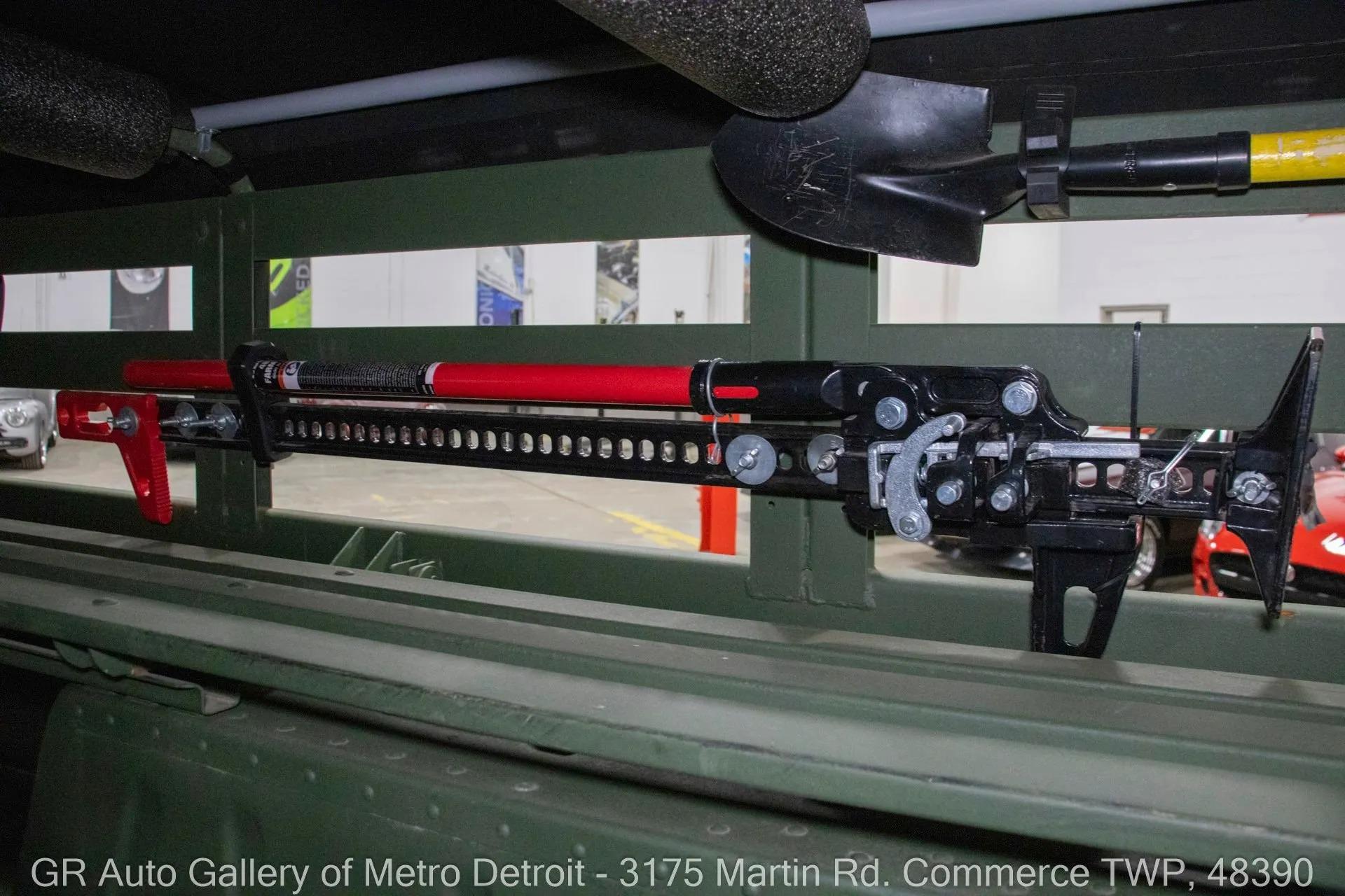 2001 AM General Humvee