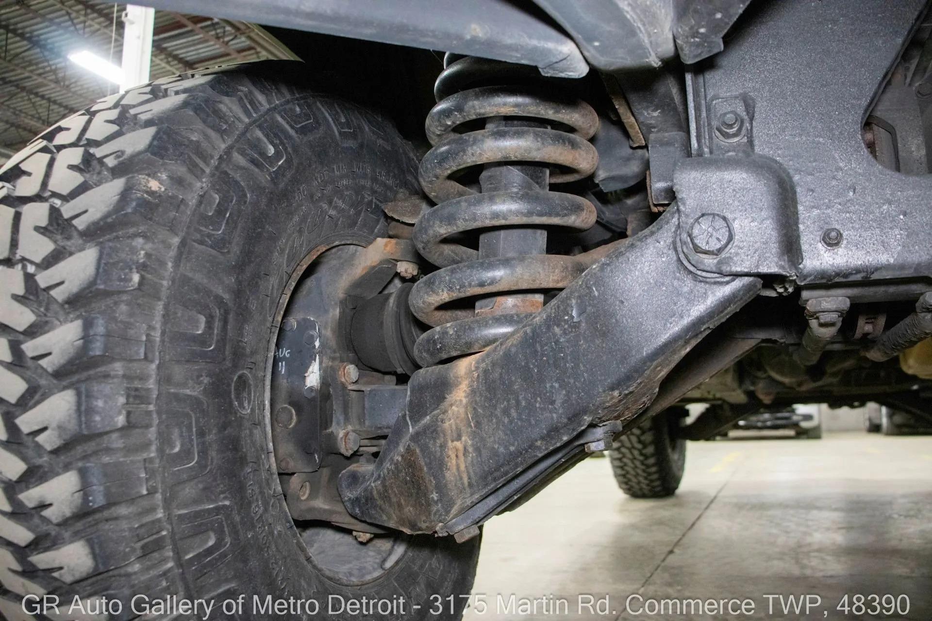 2001 AM General Humvee