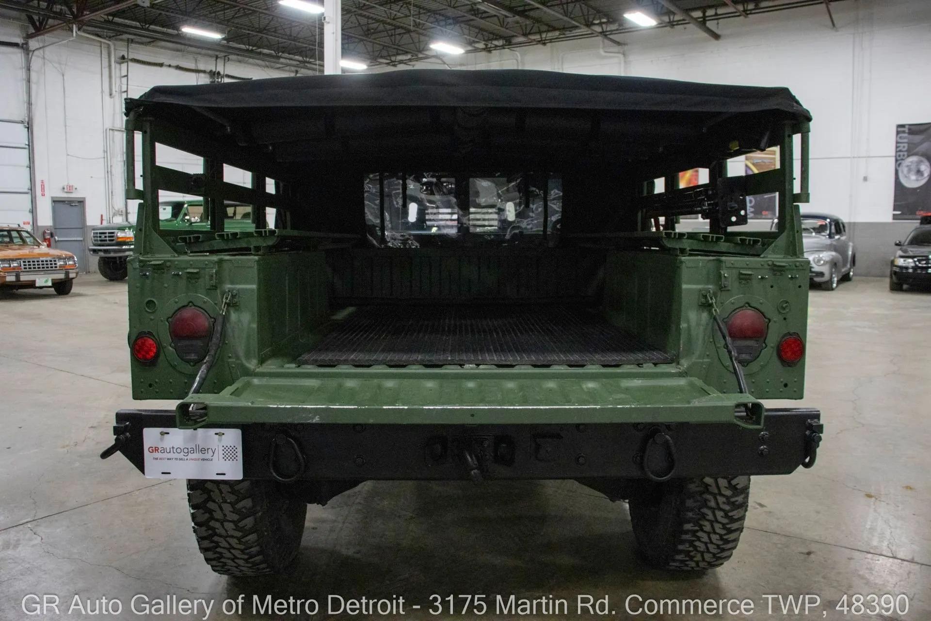 2001 AM General Humvee