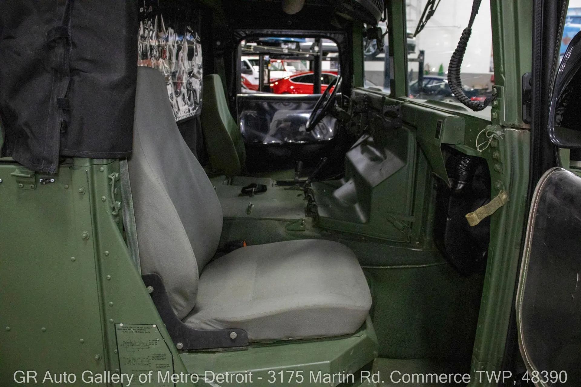 2001 AM General Humvee