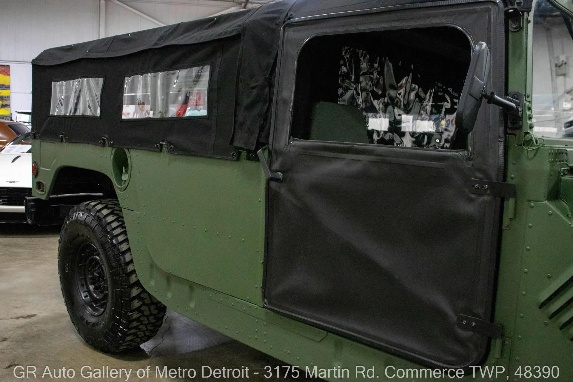 2001 AM General Humvee