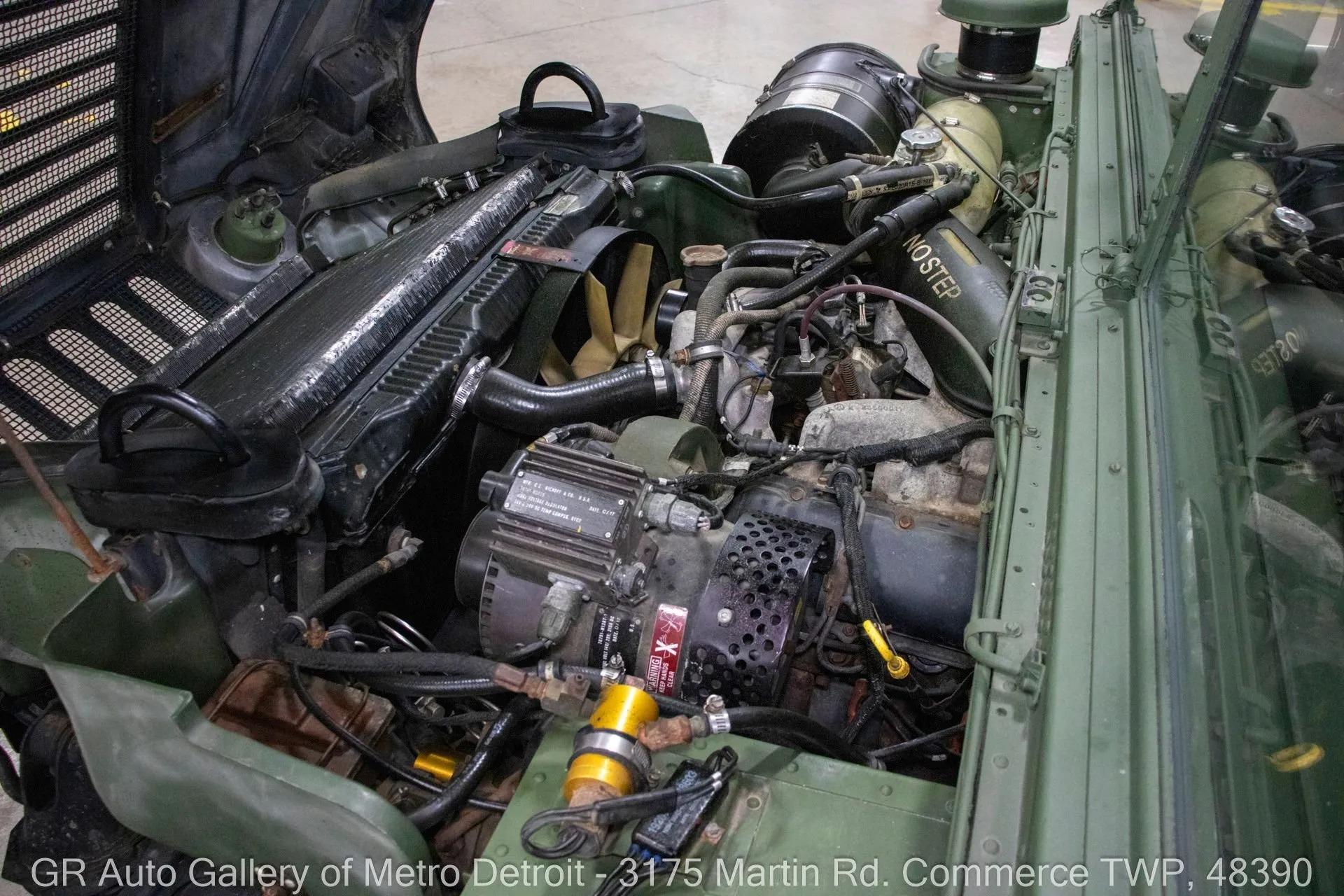 2001 AM General Humvee