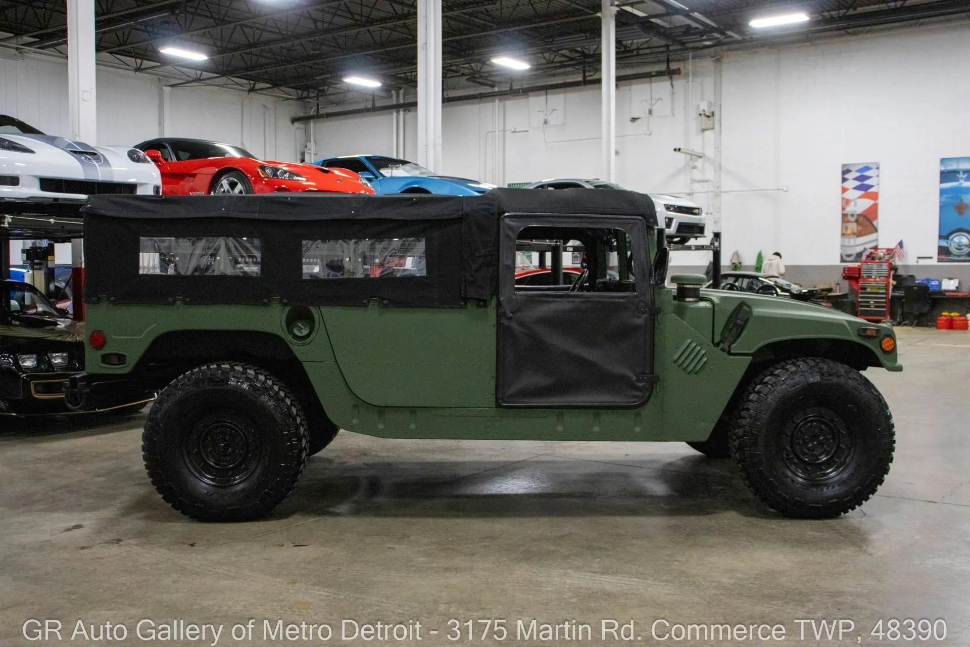 2001 AM General Humvee - 2
