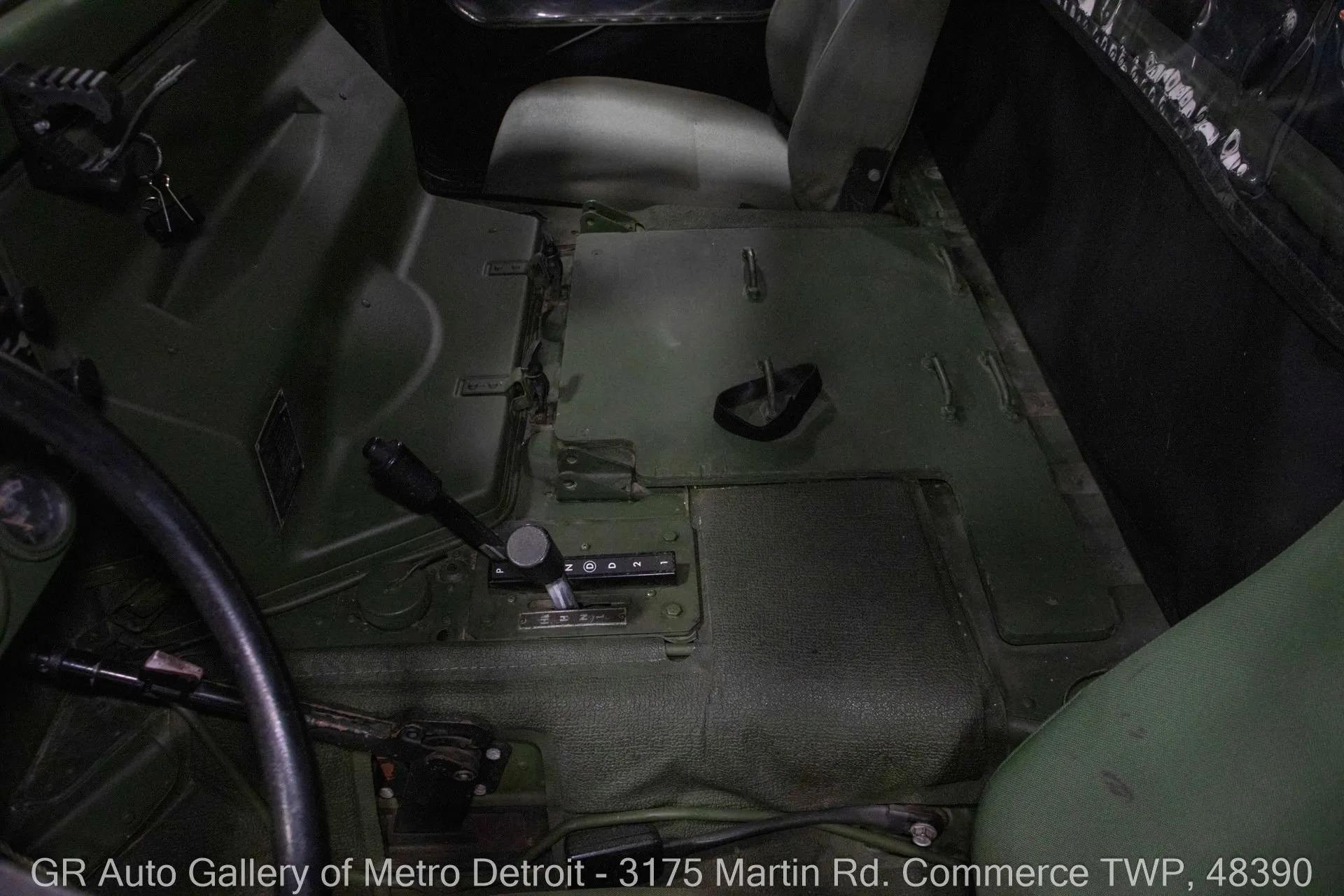 2001 AM General Humvee