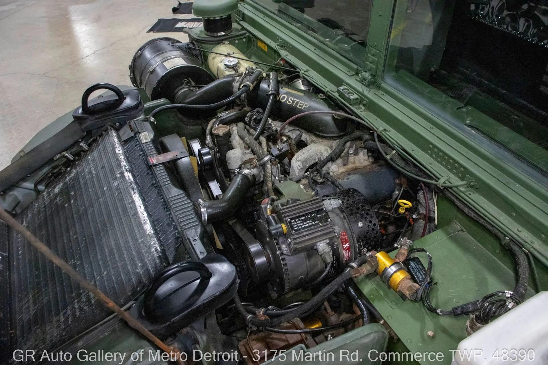 2001 AM General Humvee