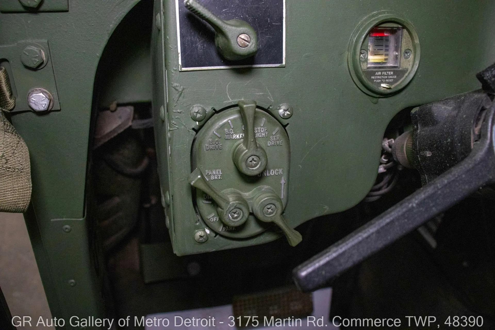 2001 AM General Humvee