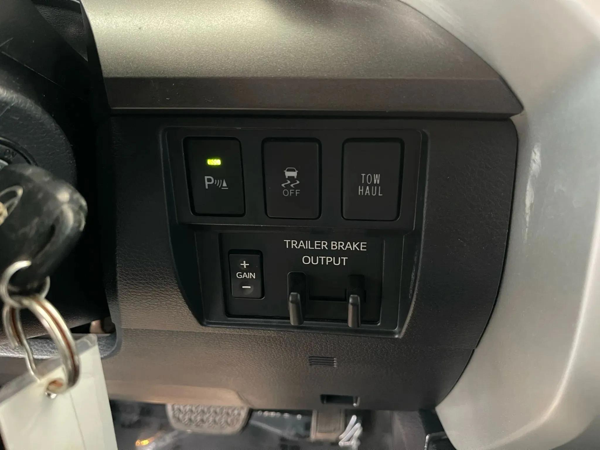 2018 Toyota Tundra SR5 Crewmax