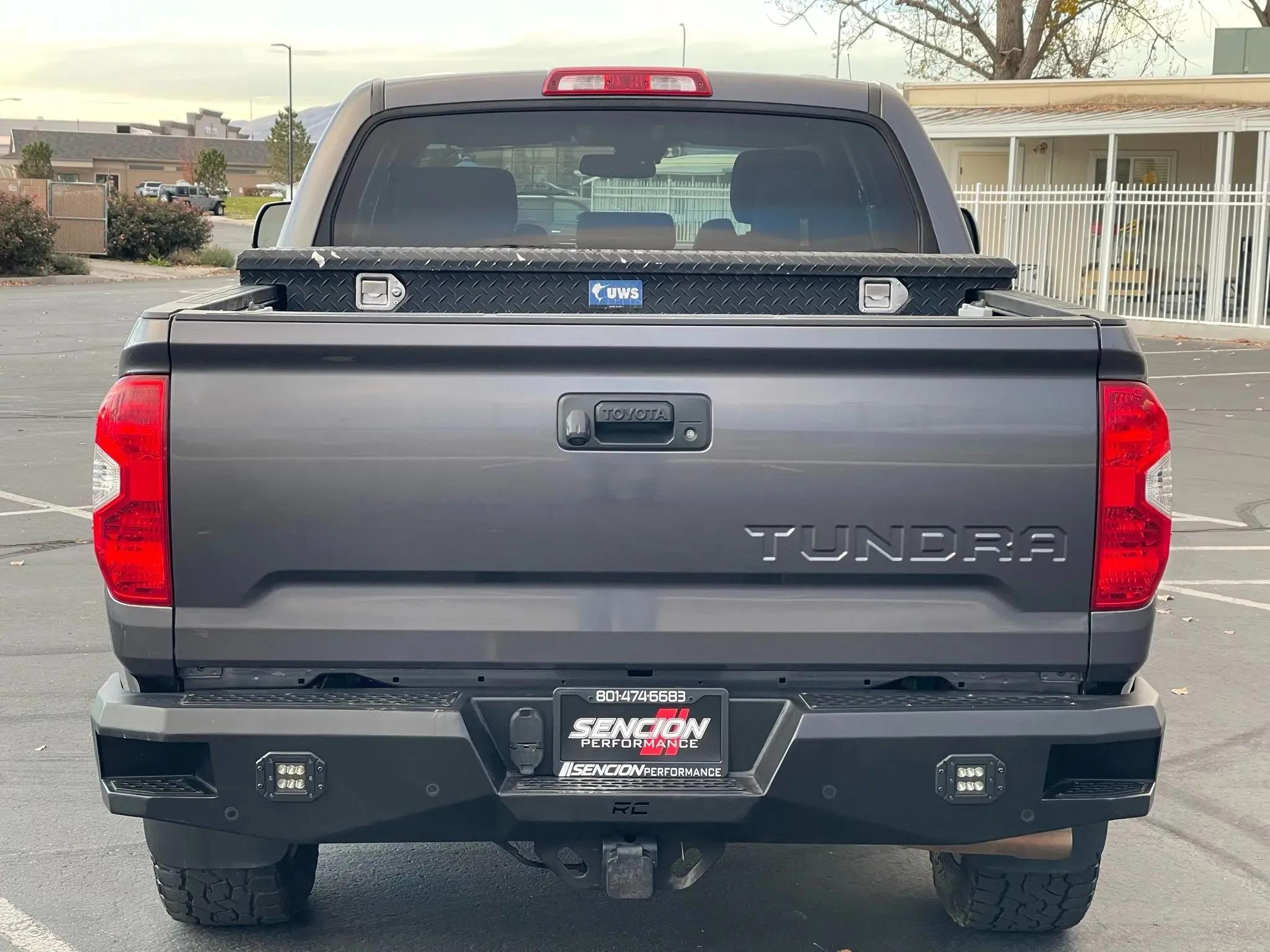 2018 Toyota Tundra SR5 Crewmax