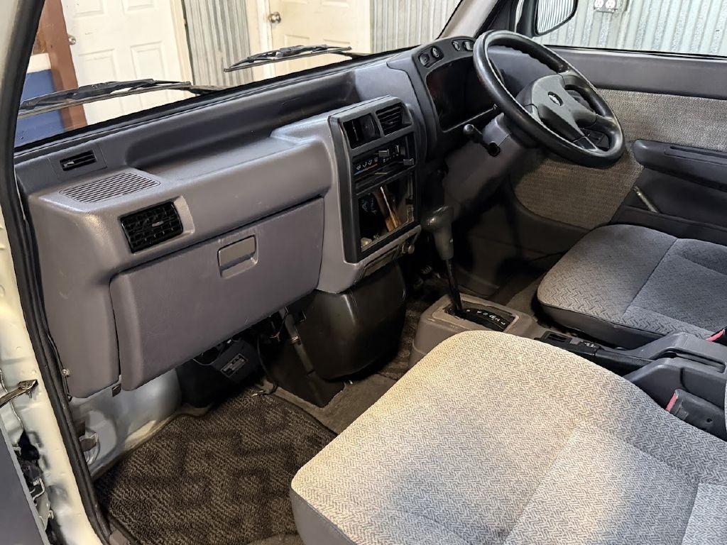 1995 Mitsubishi Bravo Super Exceed