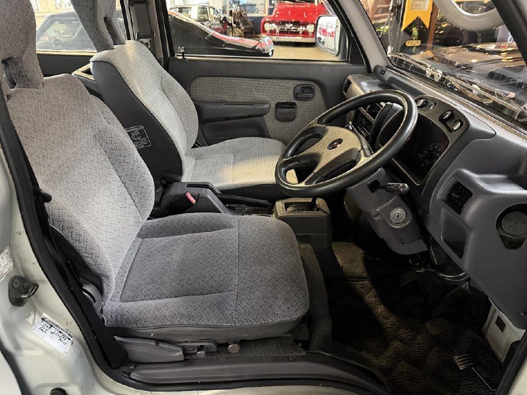 1995 Mitsubishi Bravo Super Exceed