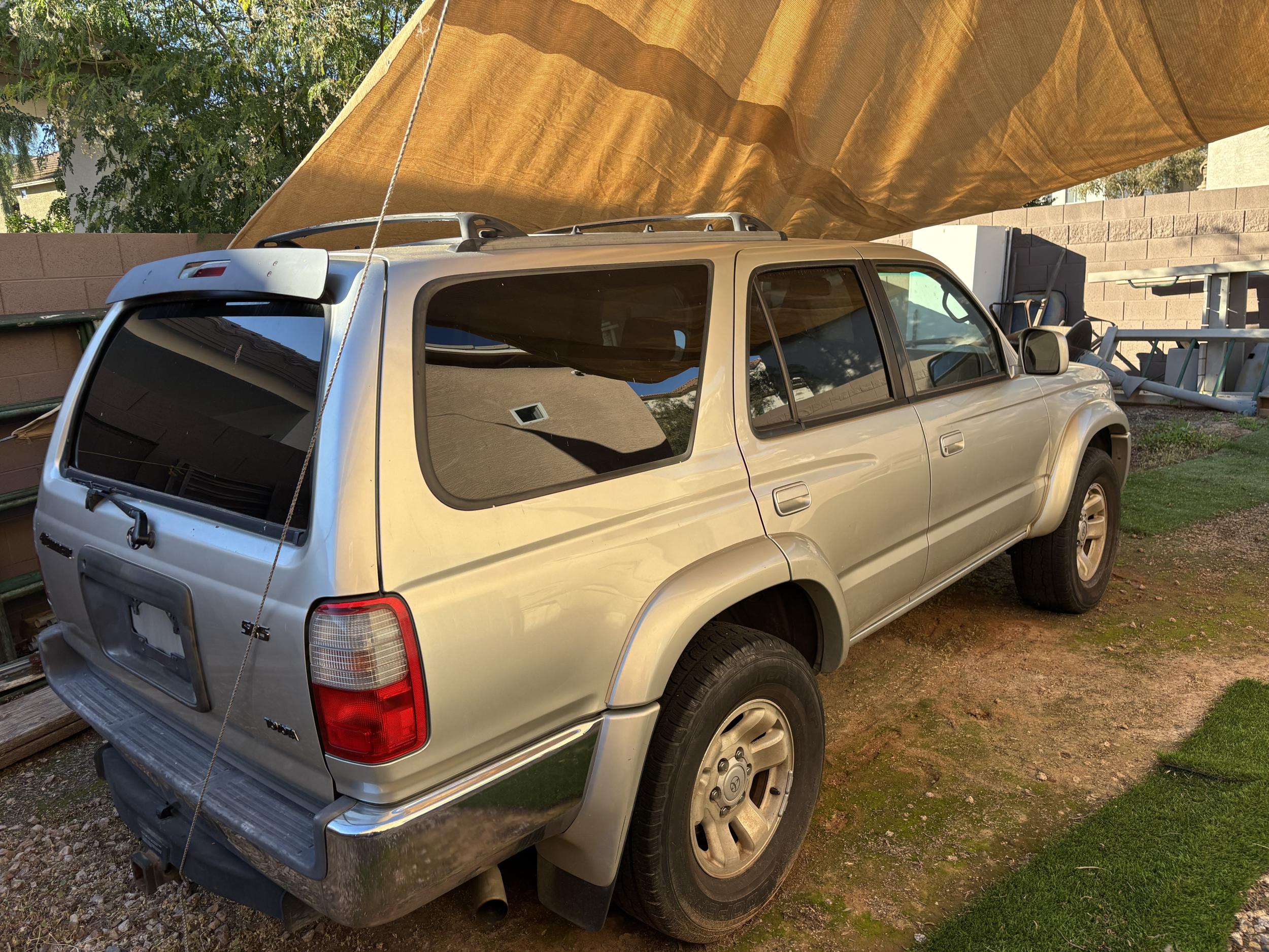 2000 Toyota 4Runner SR5