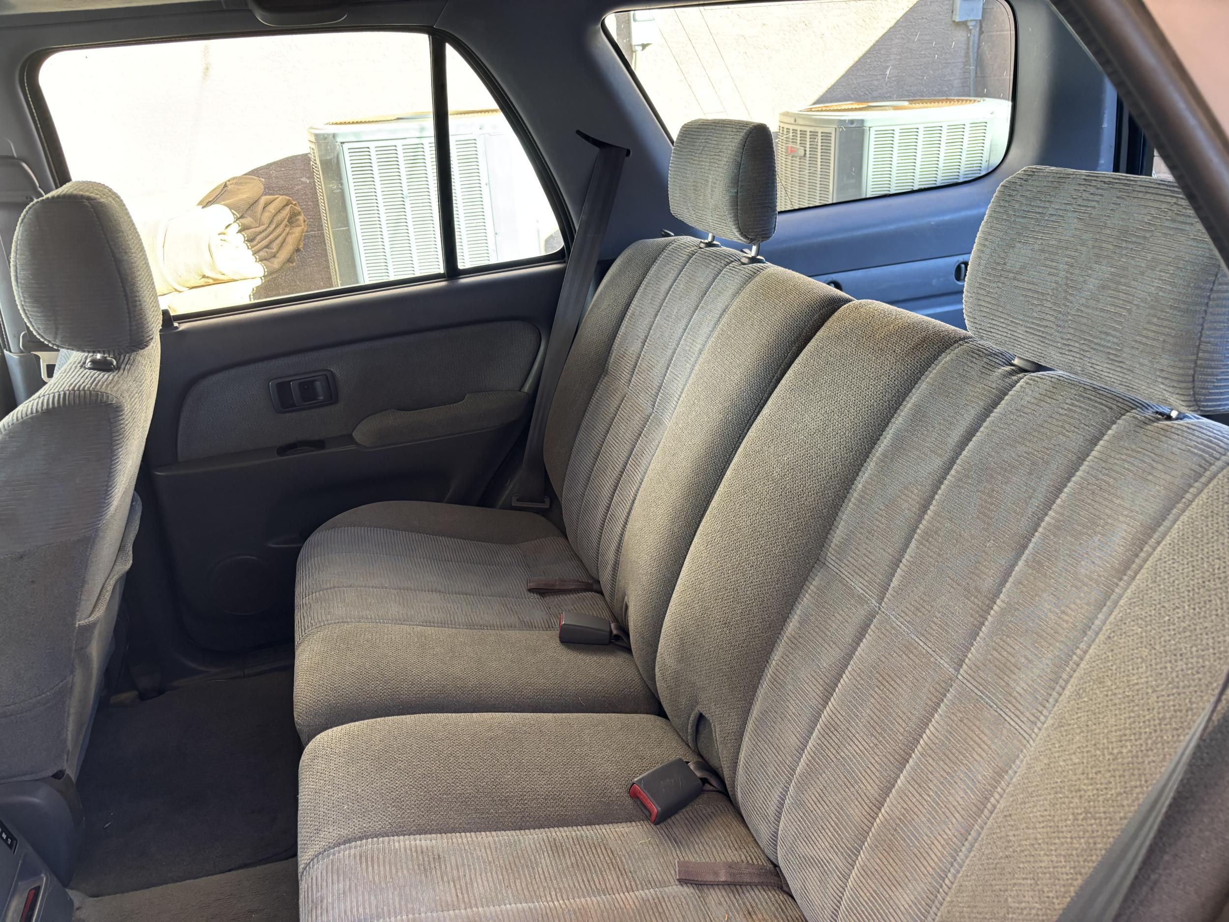 2000 Toyota 4Runner SR5