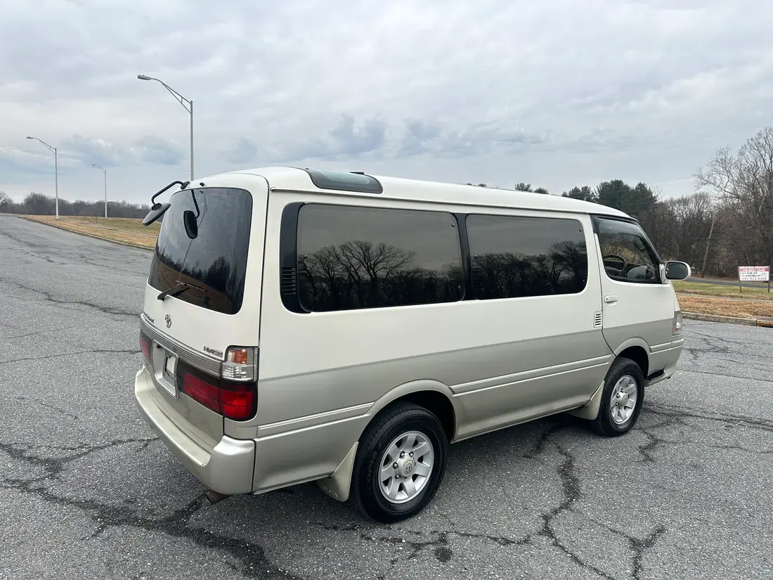 1999 Toyota HiAce Super Custom Limited
