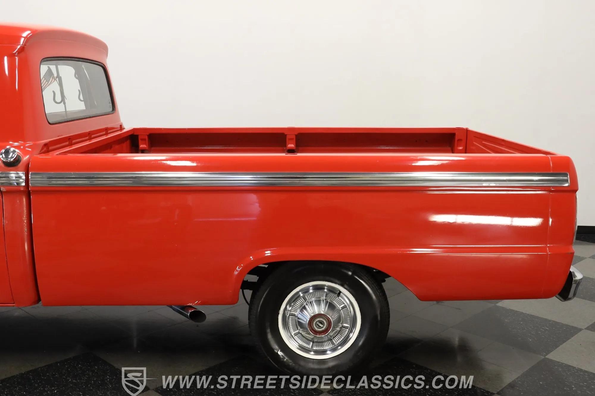 1966 Ford F-100 Longbed