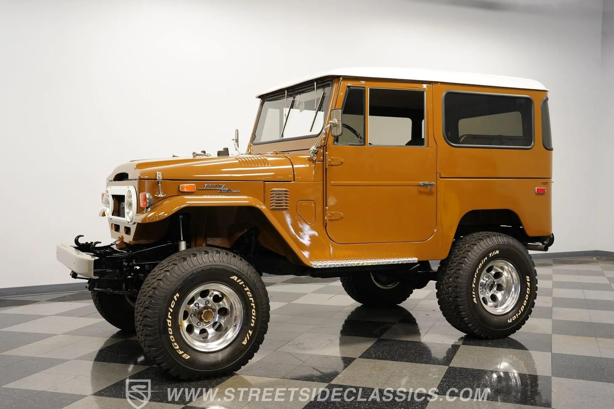 1971 Toyota Land Cruiser FJ40 - 4