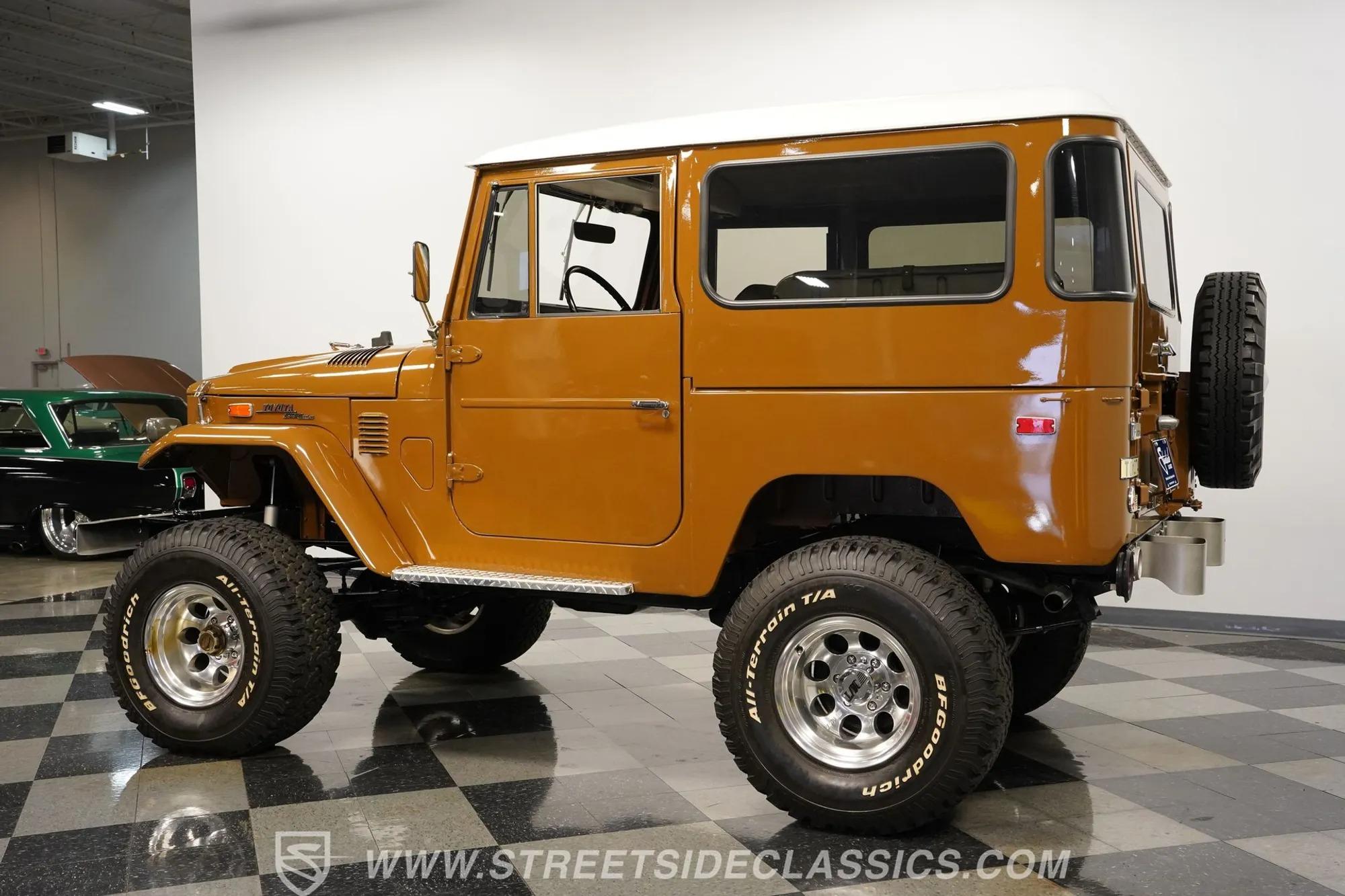 1971 Toyota Land Cruiser FJ40 - 5
