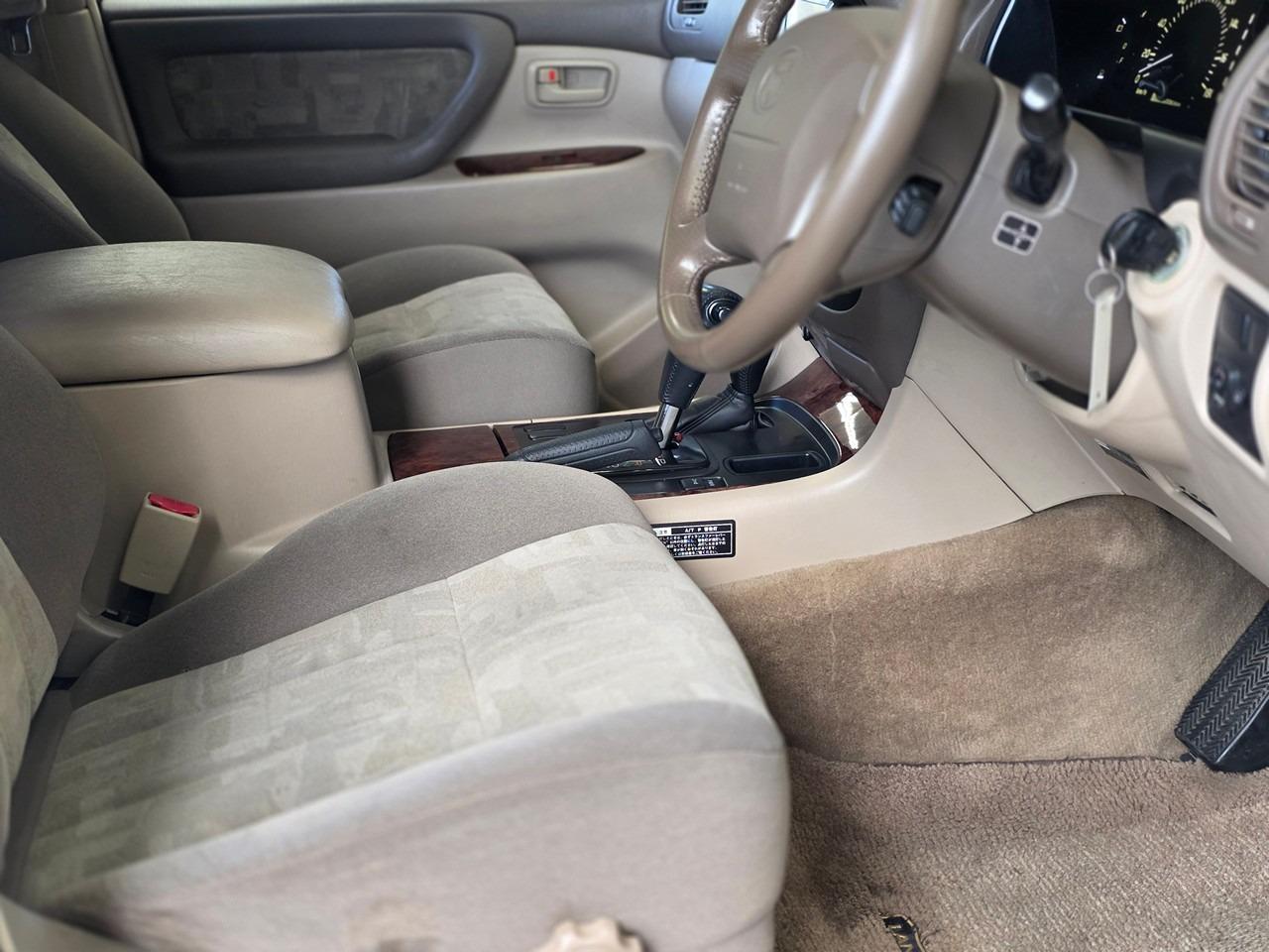 2000 Toyota Land Cruiser VX Limited