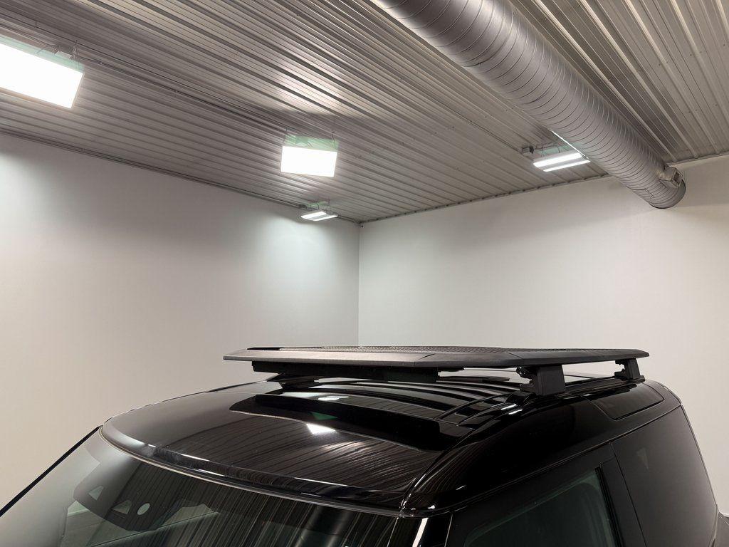 2024 Land Rover Defender 90 X-Dynamic SE