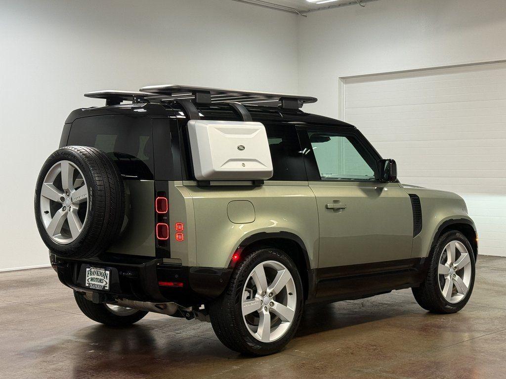 2024 Land Rover Defender 90 X-Dynamic SE