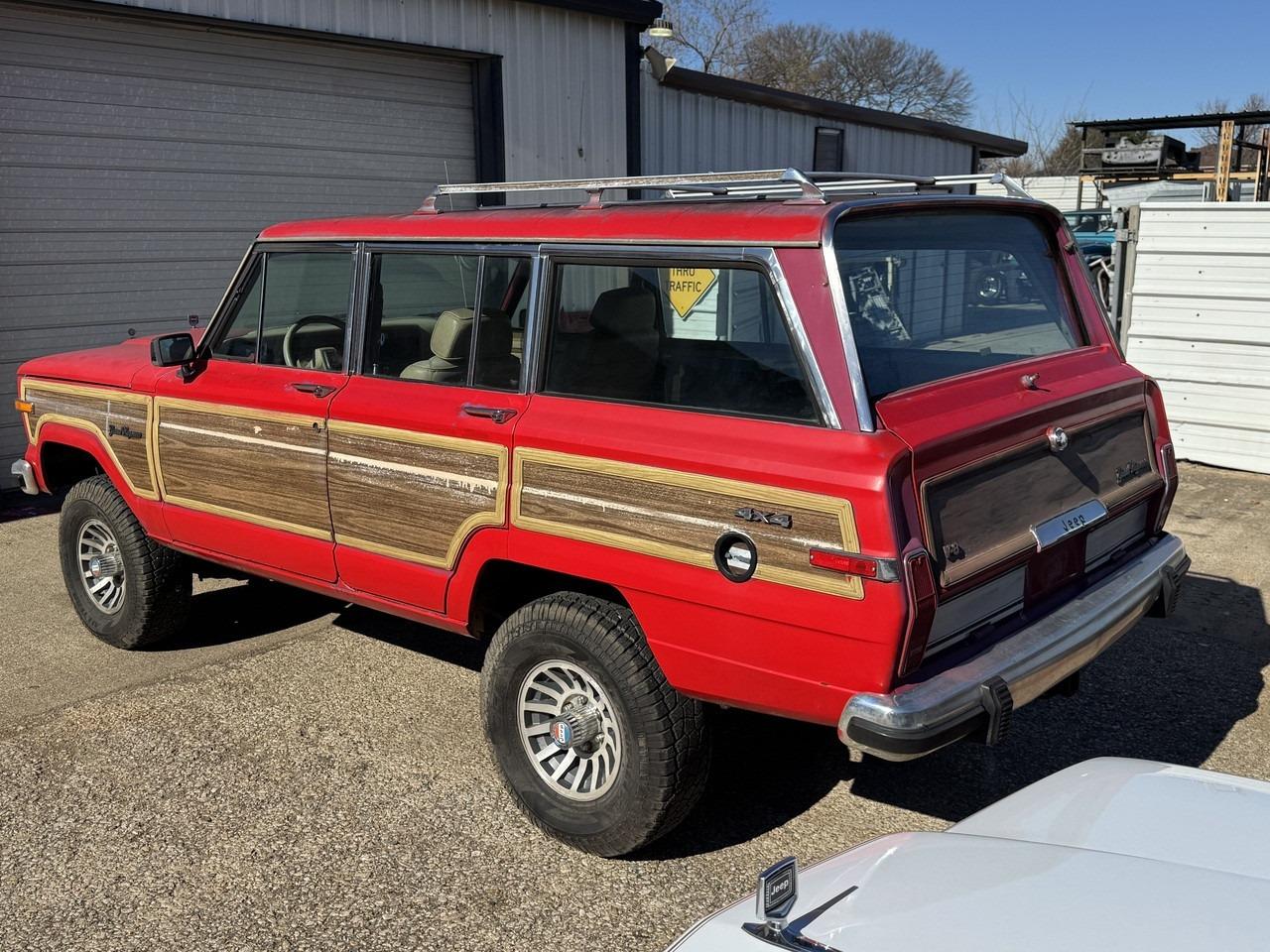 1991 Jeep Grand Wagoneer Final Edition - 5