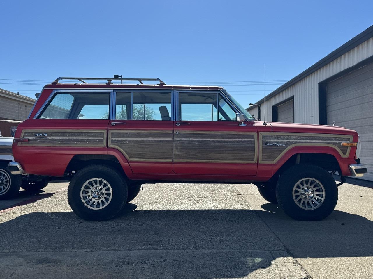 1991 Jeep Grand Wagoneer Final Edition